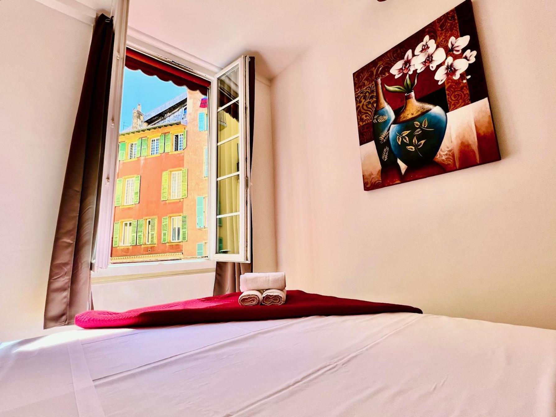 Aparthotel Riviera - Nice Cote D'Azur - Old Town - Promenade Des Anglais Екстер'єр фото